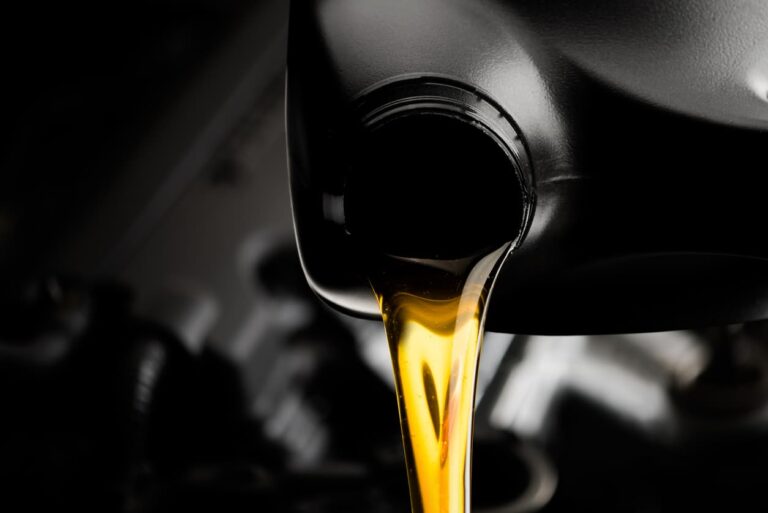 motor-oil-pouring-into-engine