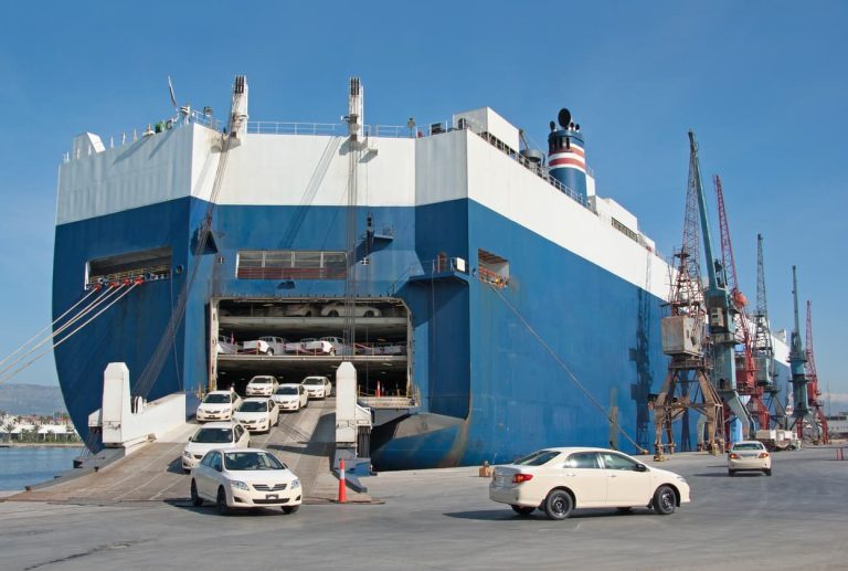 Offshore car shipping