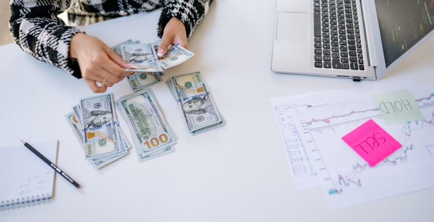 pexels-yan-krukov-7691771